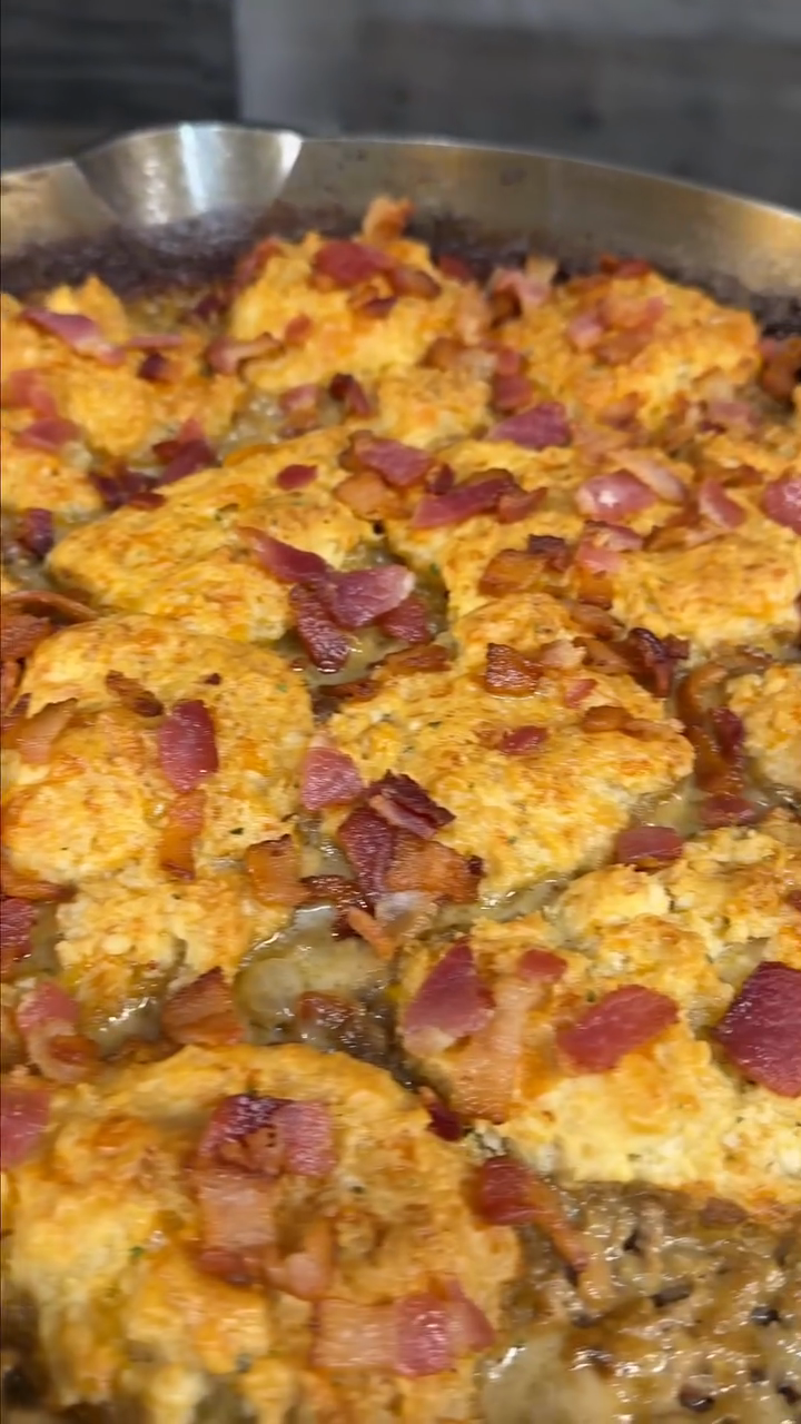 Step 4.1: Top with remaining bacon and parsley