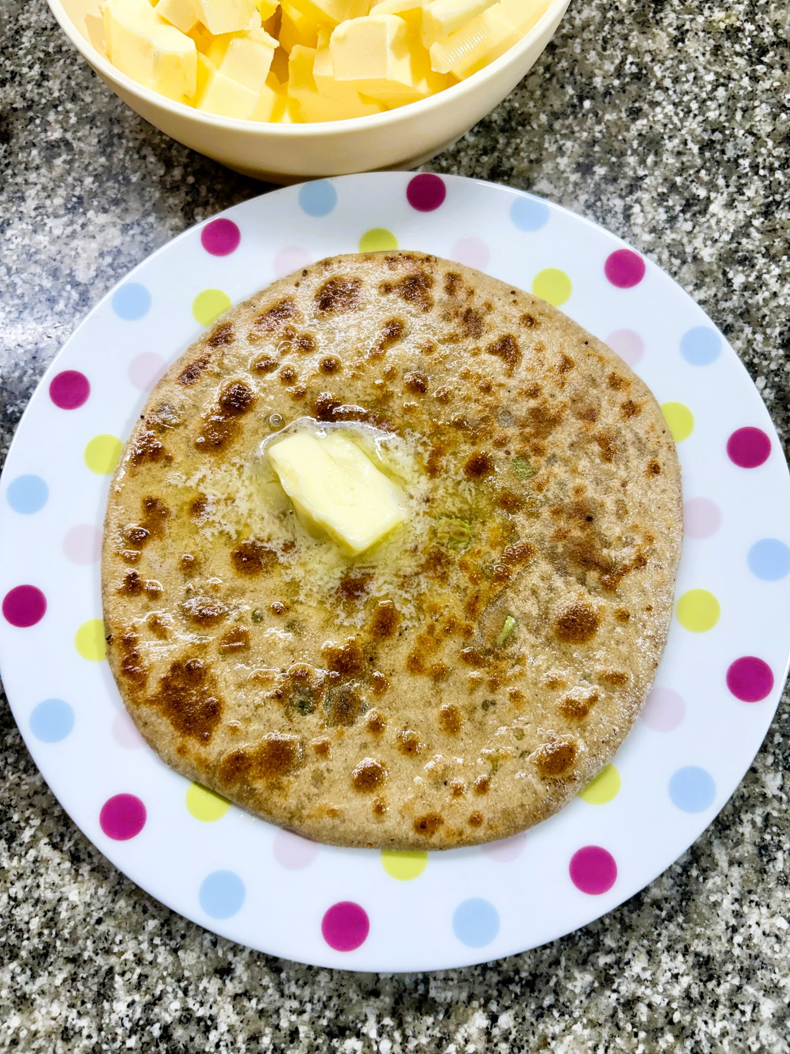 Step 4.1: Serve these crispy parathas hot with fresh curd, butter, pickle, or a cup of masala chai for a comforting and satisfying meal