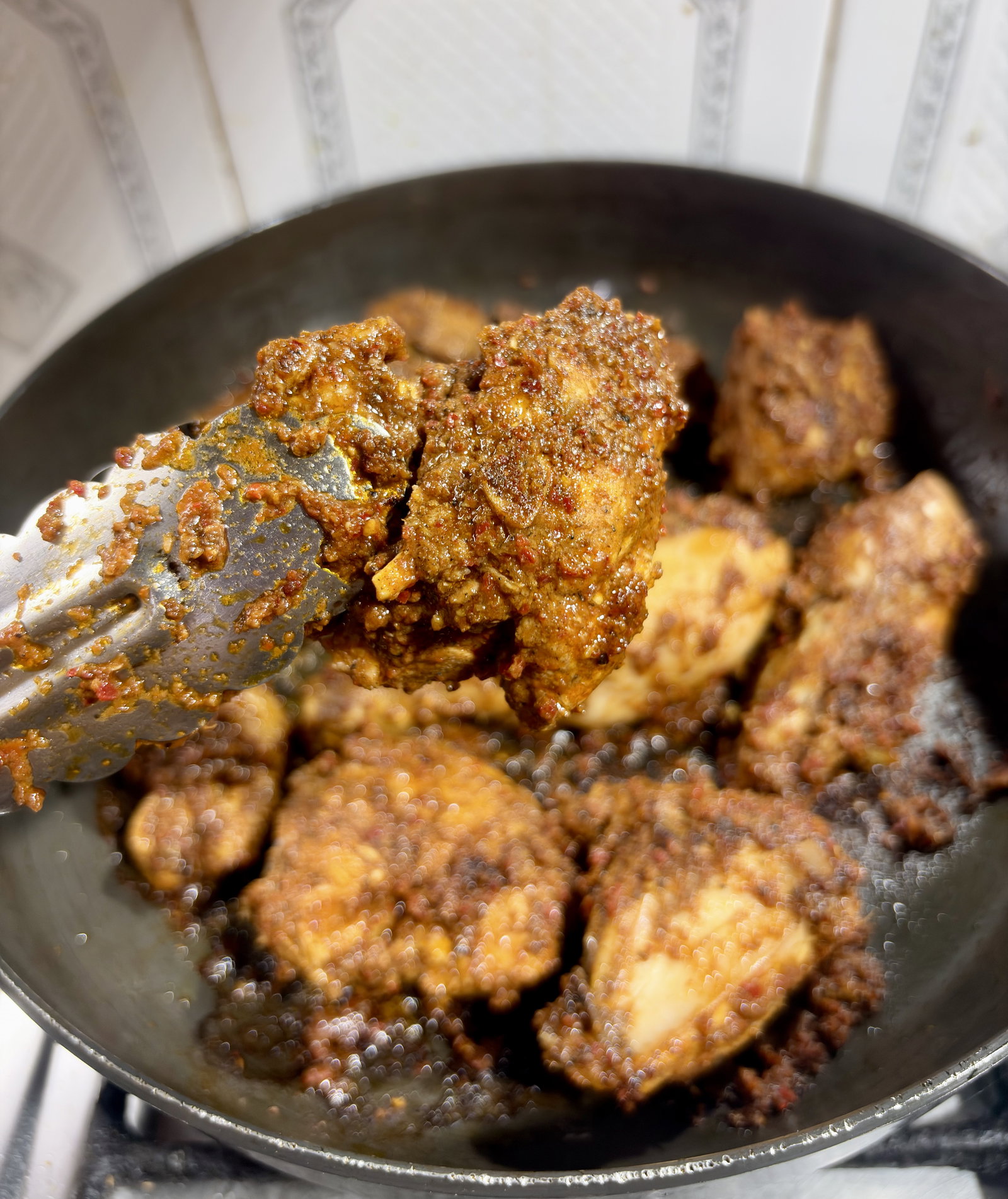 Step 4.2: Heat the ghee or oil in a pan over medium heat