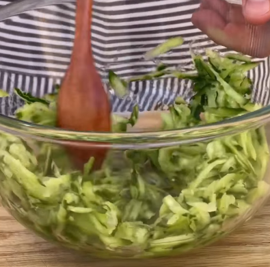 Step 2.1: Shred cucumbers and sprinkle with a bit of salt and 1 tsp of white wine vinegar