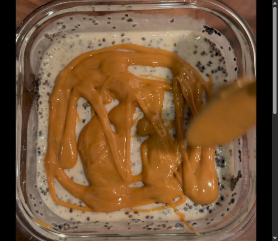 Step 1.1: Drizzle creamy peanut butter on top of each container