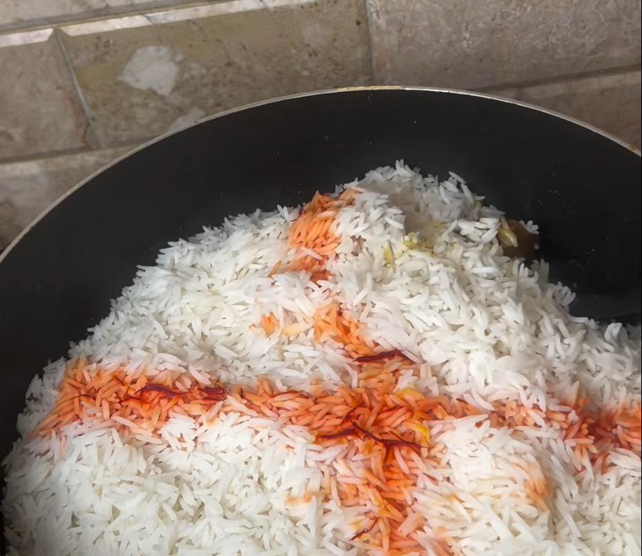 Step 1.1: Cook on the lowest heat for 20 minutes