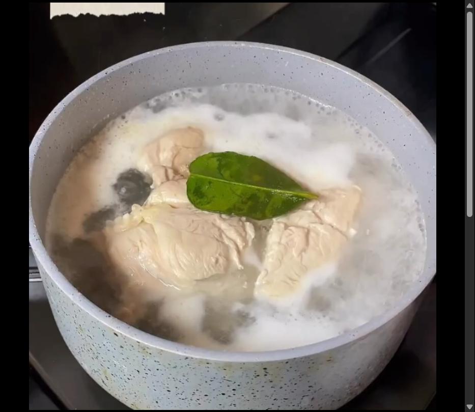 Step 2.1: Once the chicken is cooked, shred it into fine pieces