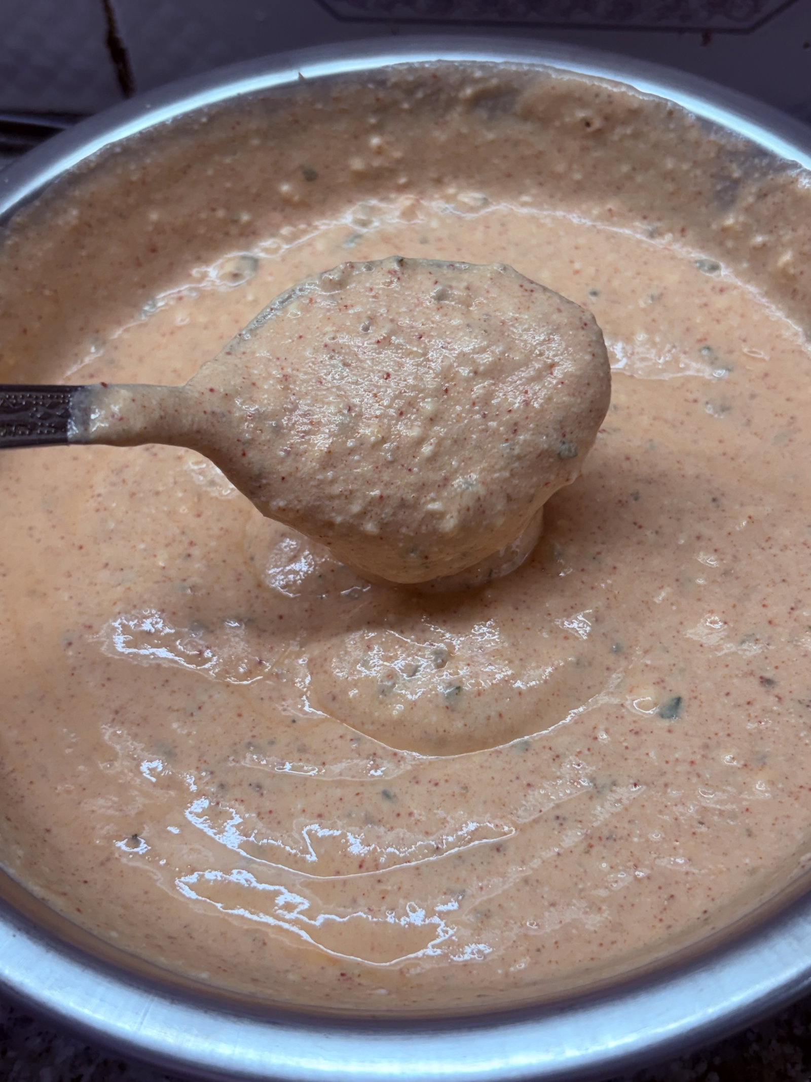 Step 3.2: In a bowl, whisk curd with coriander powder, Kashmiri chilli powder, kasuri methi, and turmeric