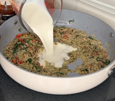 Step 2.1: Mix in pesto, heavy whipping cream, and chicken broth until combined