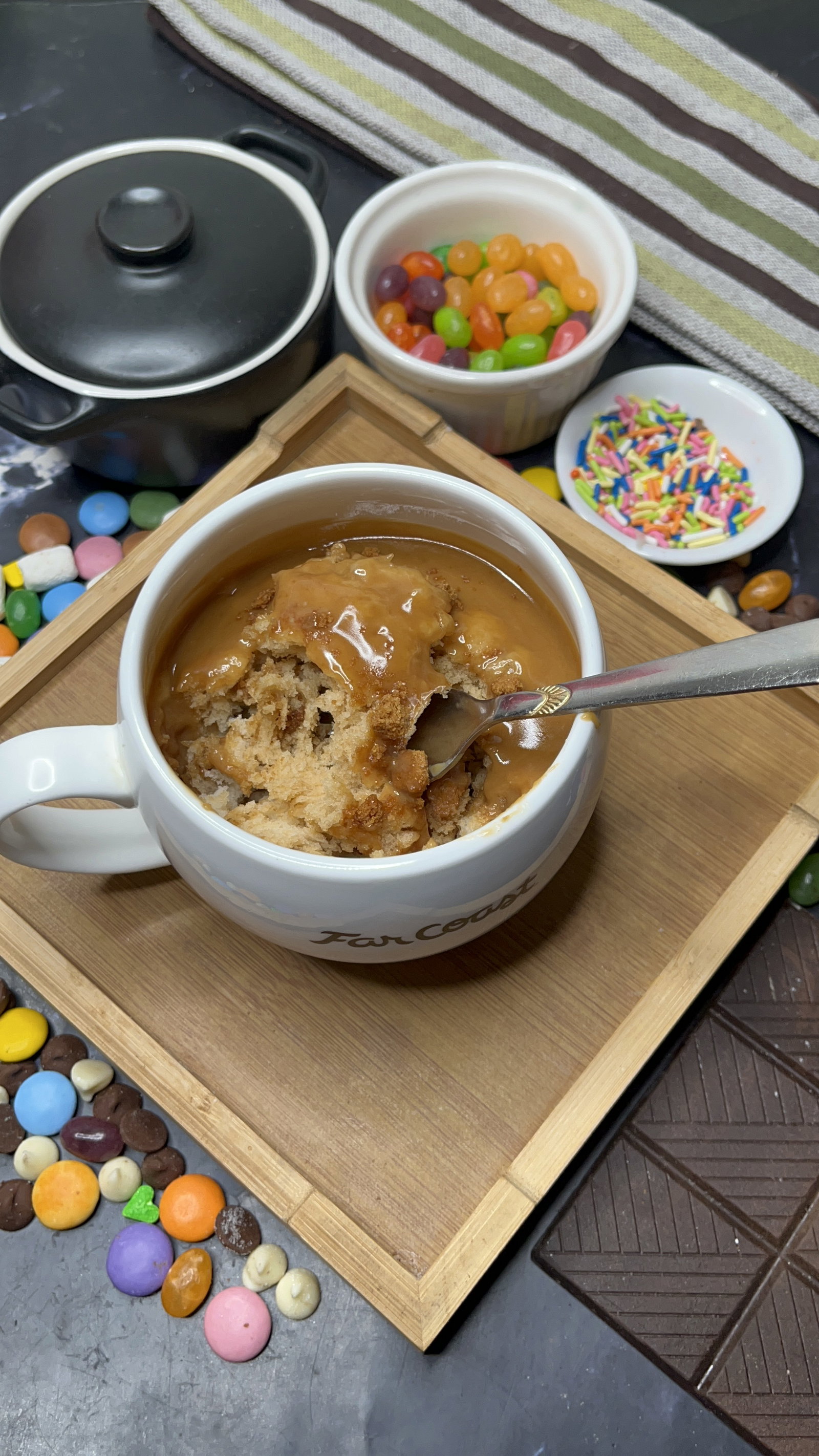 Step 6.2: Drizzle the Biscoff cream over the warm cake and spread it gently across the top