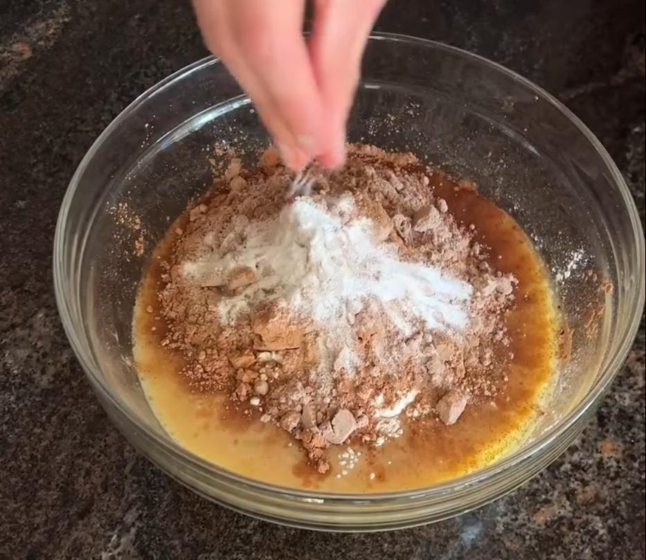 Step 1.1: Combine flour, chocolate protein powder, cocoa powder, cinnamon, baking powder, and salt into the wet mixture