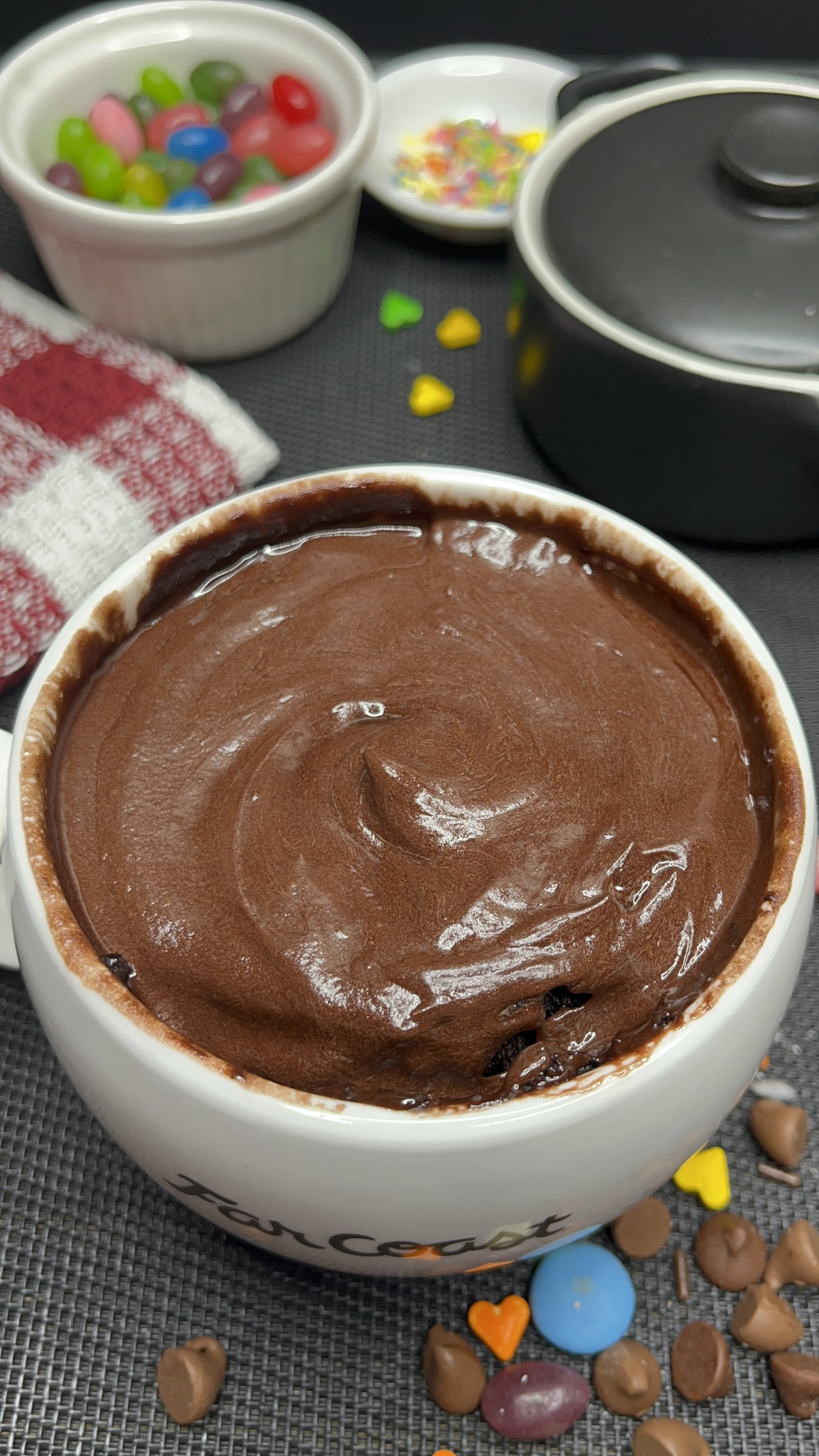 Step 6.1: Finish with chocolate sprinkles