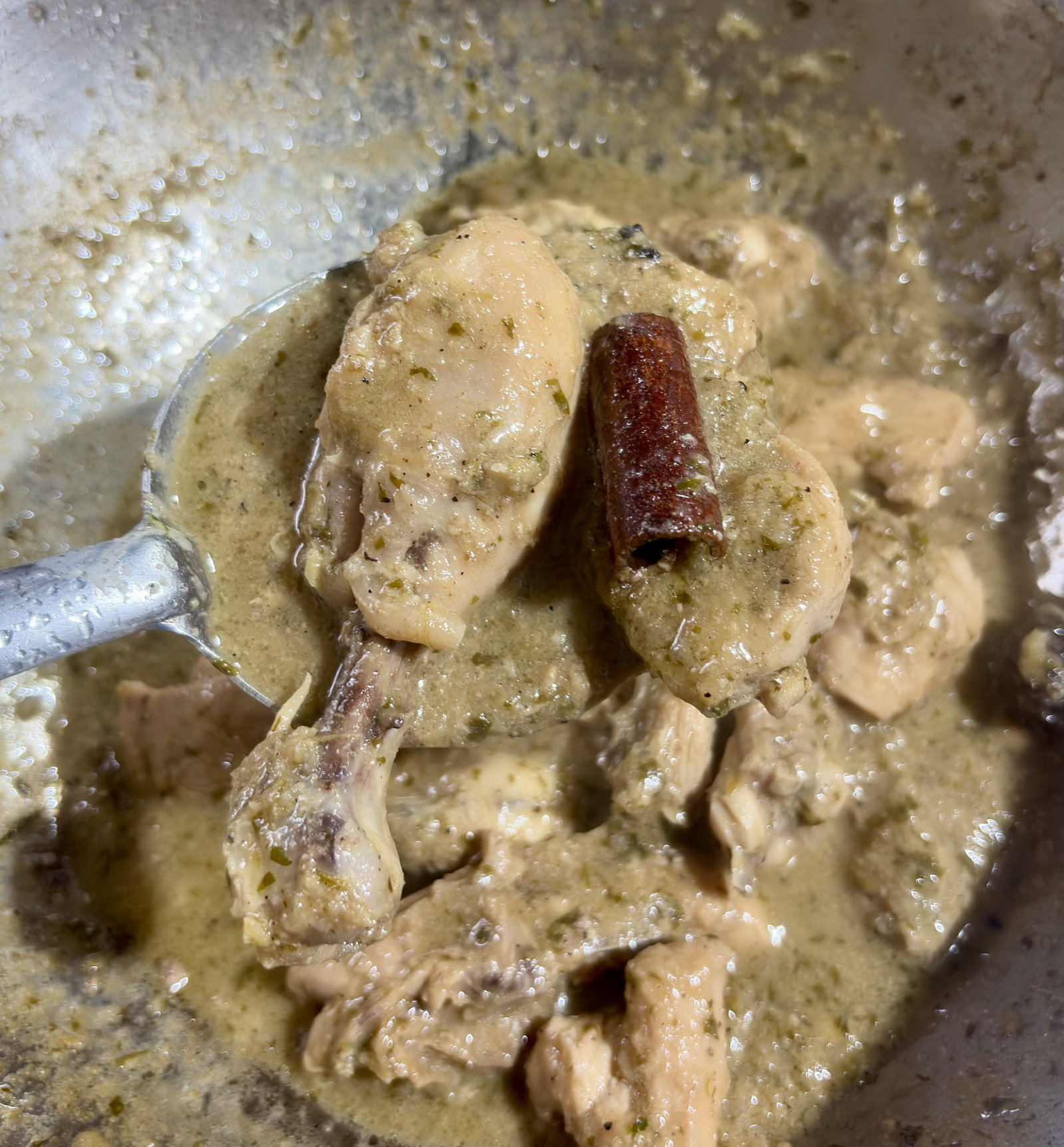 Step 4.1: Serve hot alongside fluffy jeera rice, steamed rice, or Indian breads like roti, butter naan, and lachha paratha