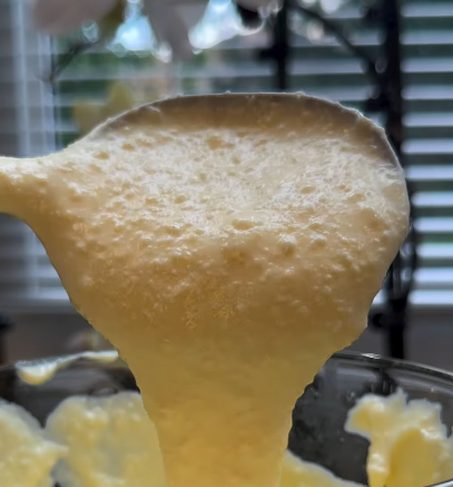 Step 1.1: Blend cottage cheese, egg, and ½ cup mozzarella until smooth