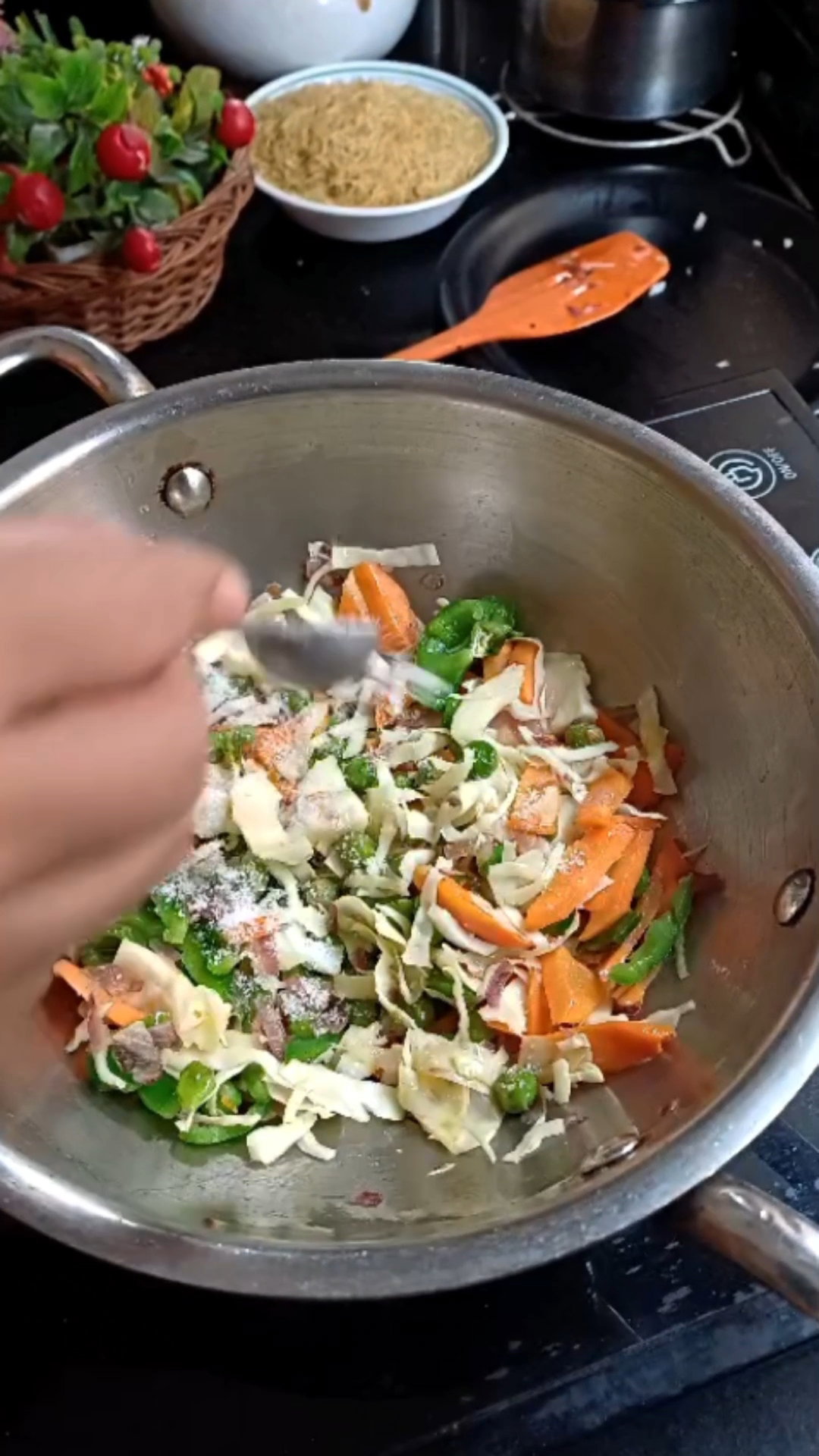Step 1.1: Add salt and mix well