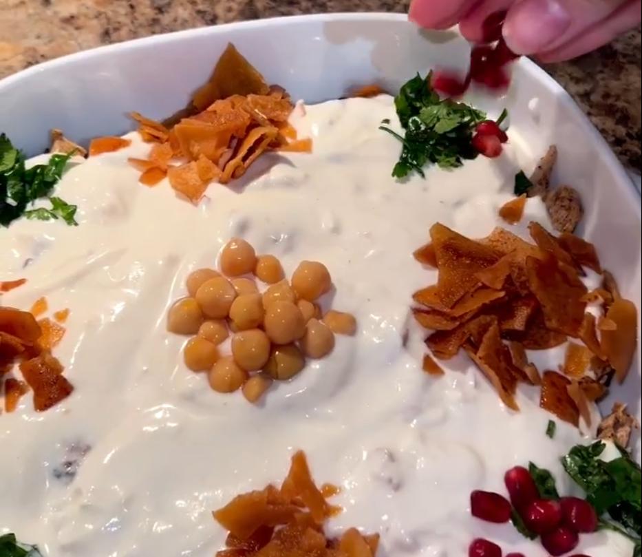 Step 3.1: Garnish with coriander, pomegranates, and additional fried bread