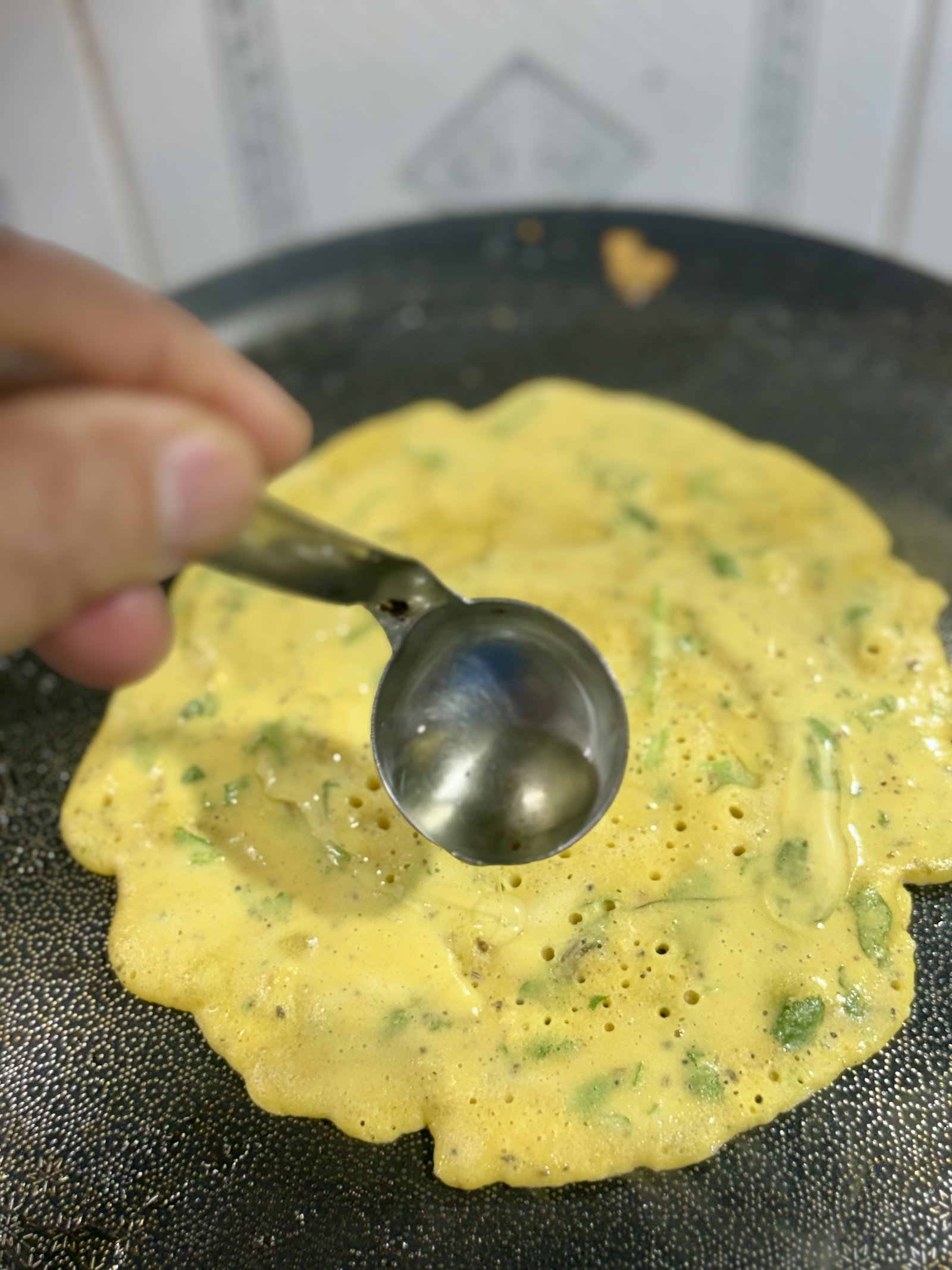 Step 1.1: Drizzle a little oil around the edges and on top