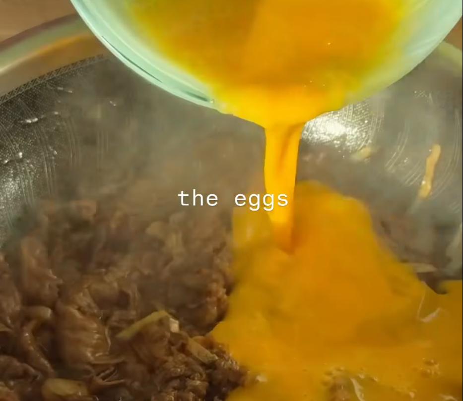 Step 1.1: Pour the eggs into the pan and let the bottom set