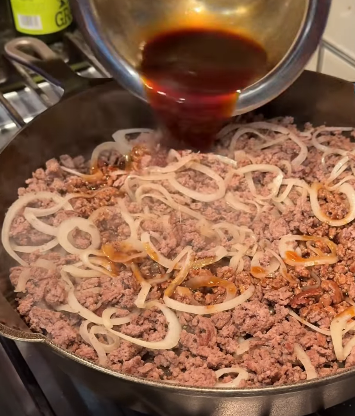 Step 5.1: Add the sauce mixture to the pan