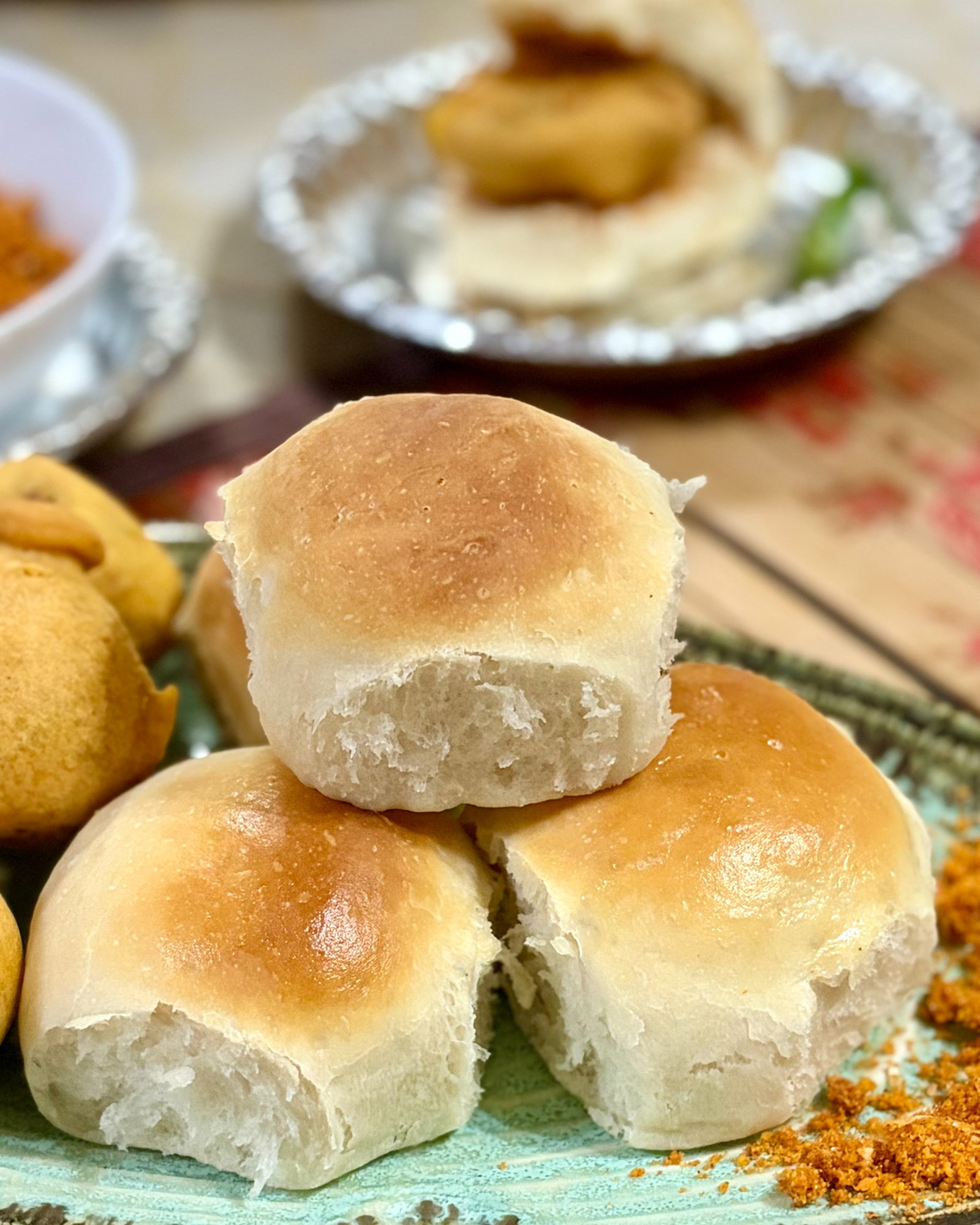 Mumbai Ladi Pav (Pav Buns) recipe