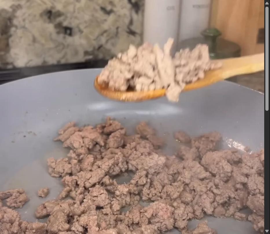 Step 1.1: Heat olive oil in a large pan and cook ground turkey, breaking apart until no longer pink, then remove from pan