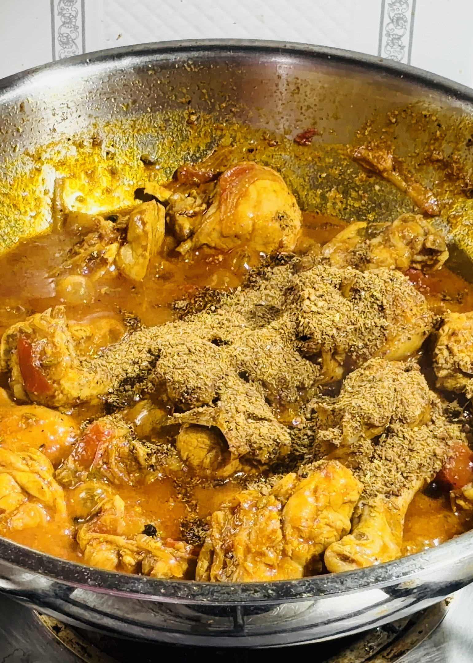 Step 5.1: Stir in the freshly ground spice powder