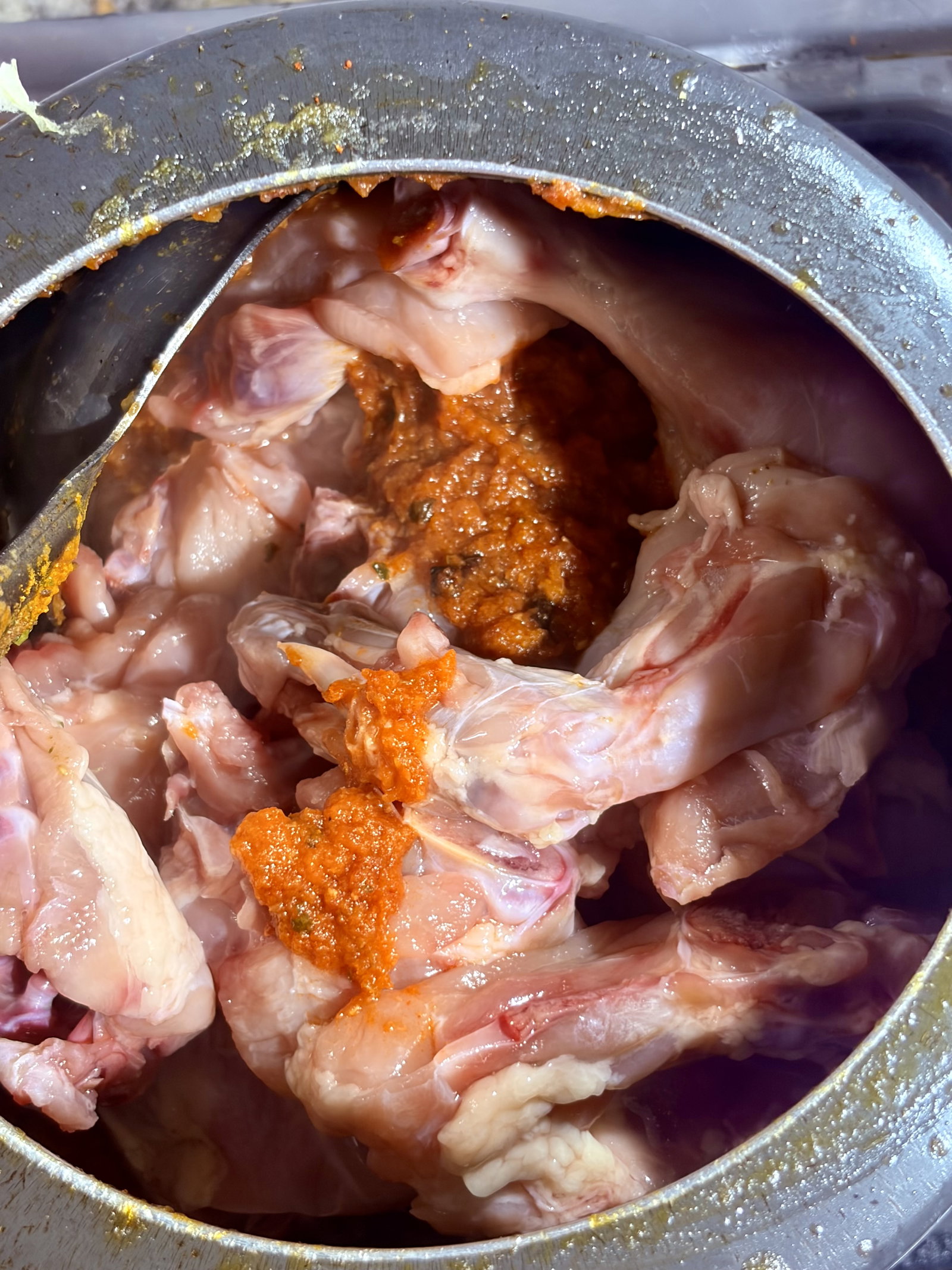 Step 5.1: Add the chicken pieces