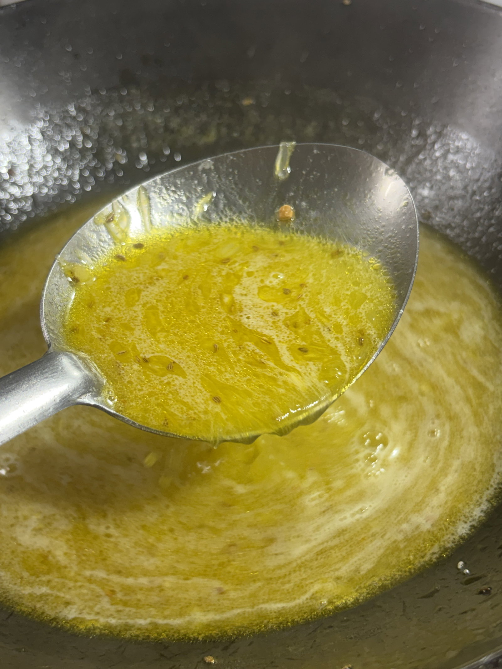 Step 2.1: Pour the galgal juice into the pan and bring to a boil
