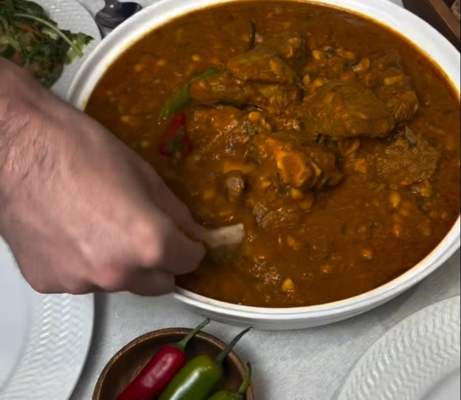 Step 1.1: Serve hot with bread or white rice
