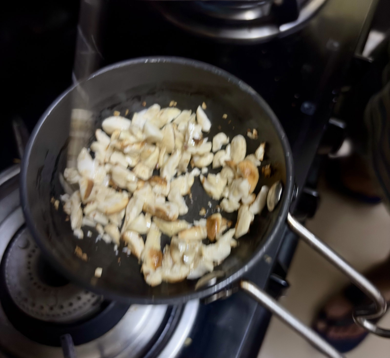 Step 1.1: Heat ghee or oil in a pan