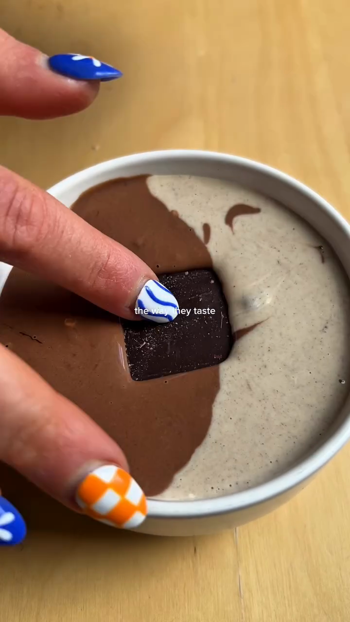 Step 1.1: Place the dark chocolate in the center and the other half of the Oreo on top