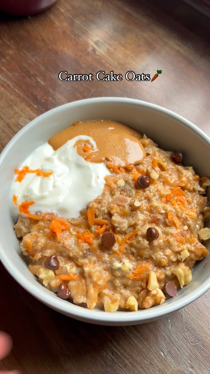 Carrot Cake Protein Oats recipe