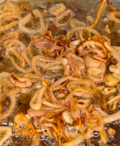 Step 1.1: Fry the shallots until they turn deep golden brown