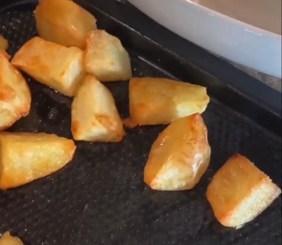 Step 1.1: Flip the potatoes every 10 minutes to build a golden crispy outer layer, for around 90 minutes