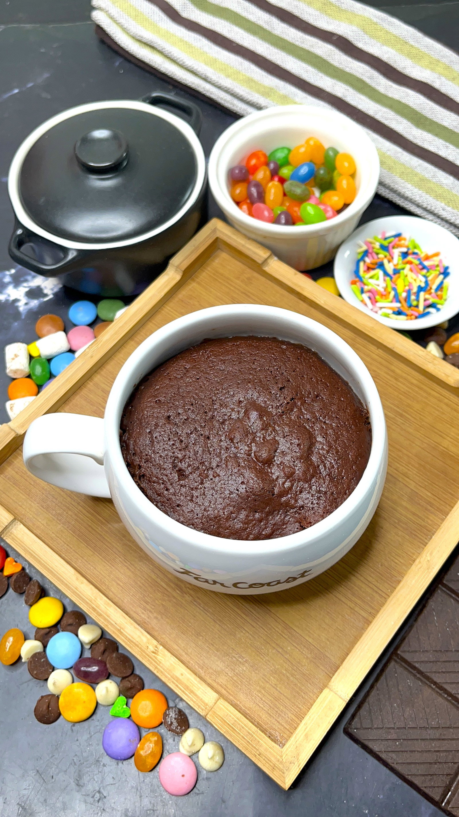 Step 1.2: Place the mug in the center of your microwave