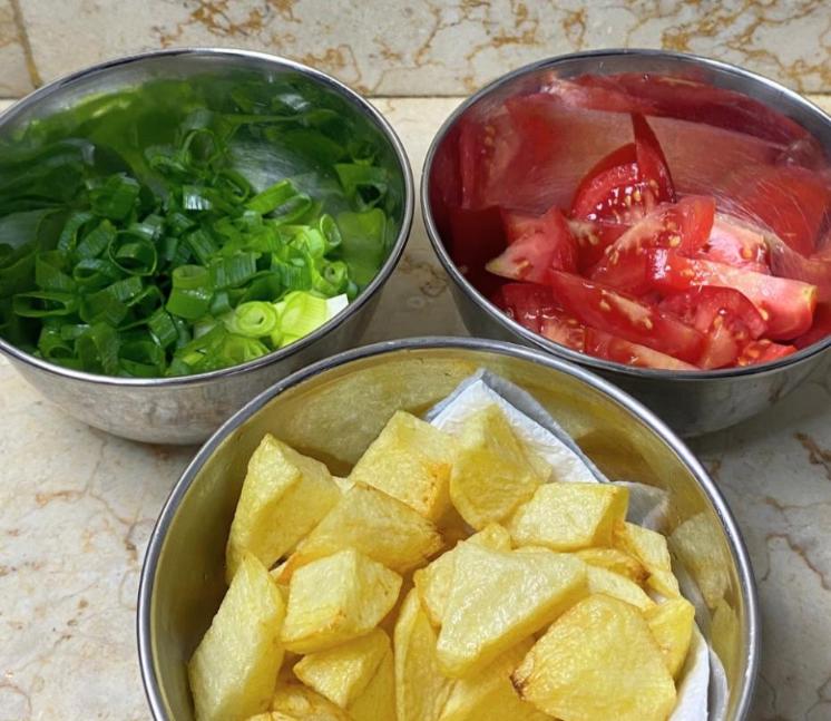 Step 1.1: Prepare the toppings: fried potatoes, tomato, green onion, and lime