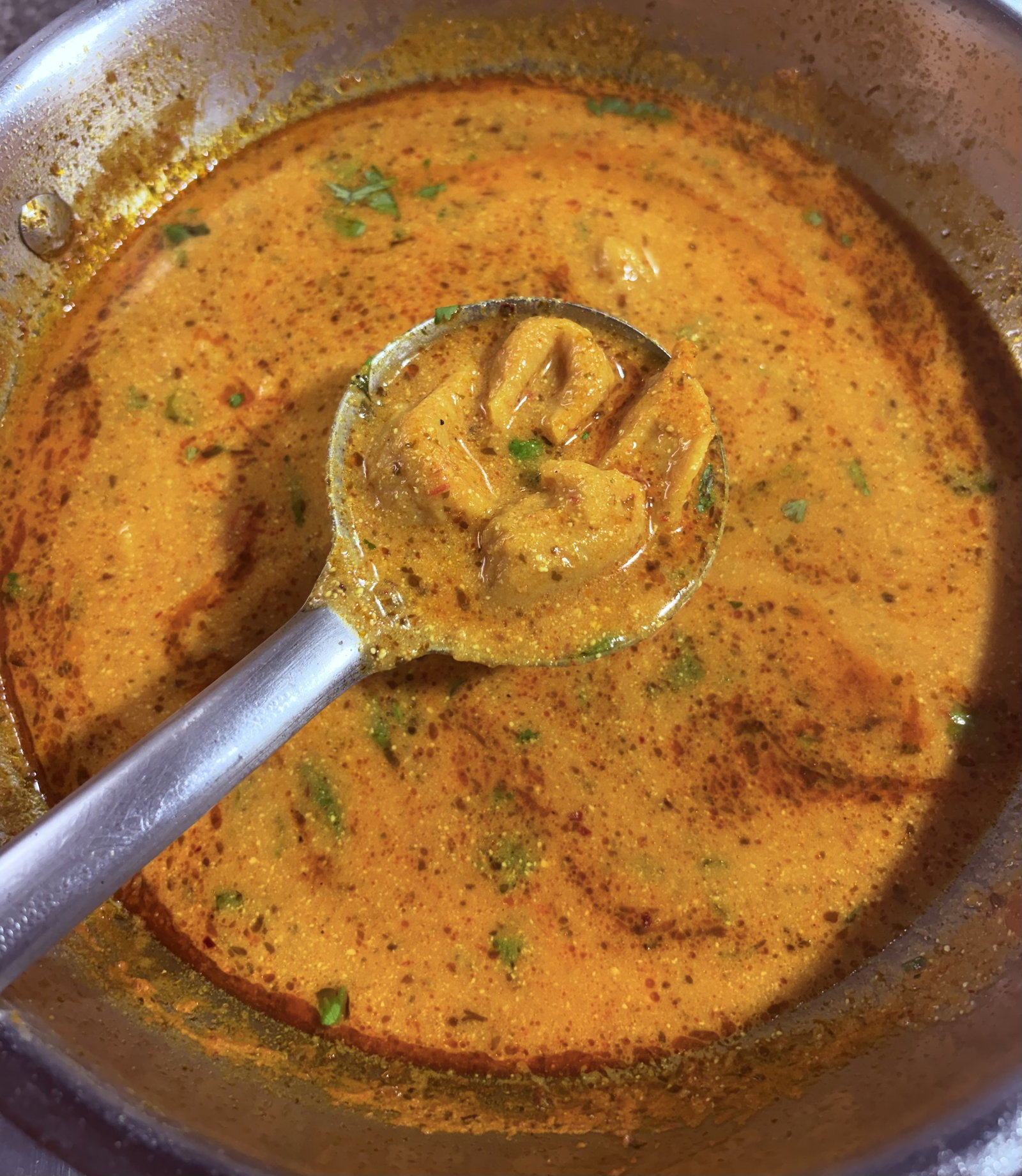 Step 5.1: Garnish with fresh coriander and serve hot with rotis, parathas, or steamed rice