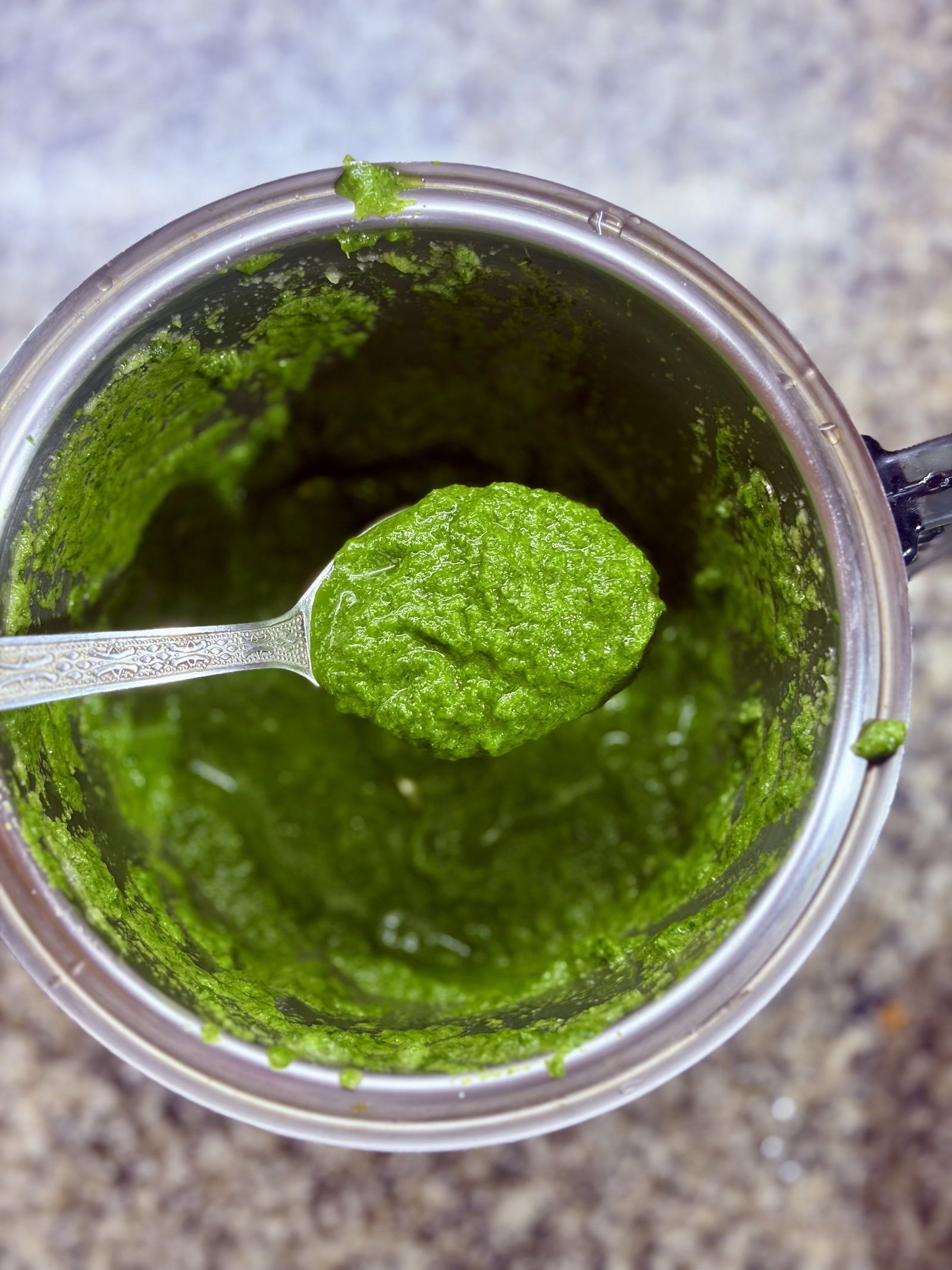 Step 1.1: Blend coriander (with tender stems), ginger-garlic paste, green chillies, and salt with a little water into a smooth paste