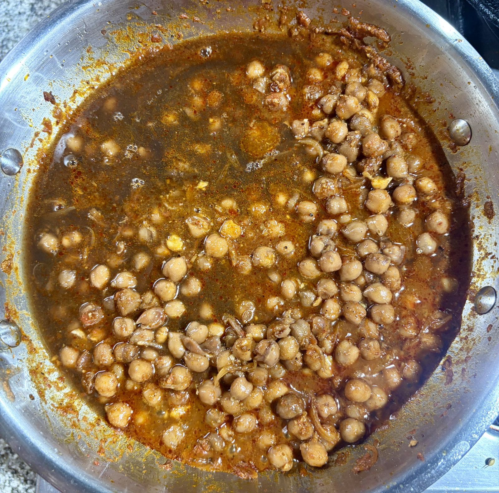 Step 2.1: Pour the rest reserved channa water