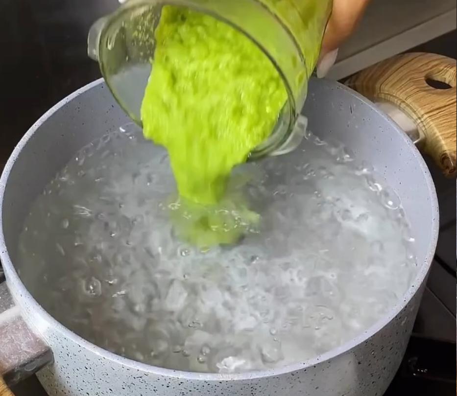 Step 2.1: Cook over medium heat until the sauce thickens slightly