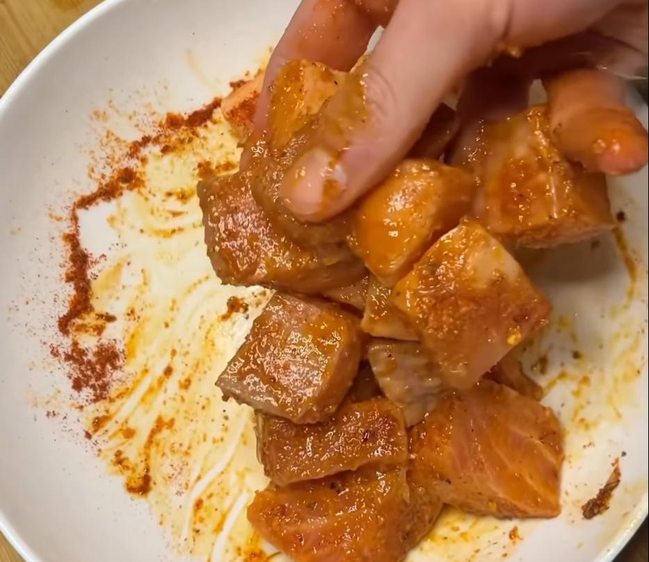 Step 1.1: Let the salmon marinate for at least 15 minutes