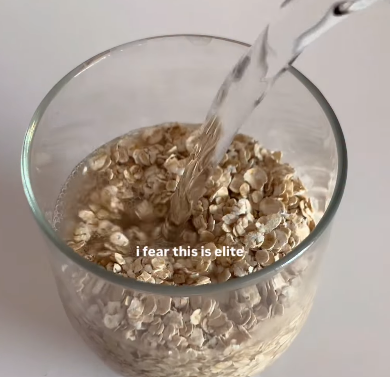 Step 1.1: Soak the oats in water while you heat the milk