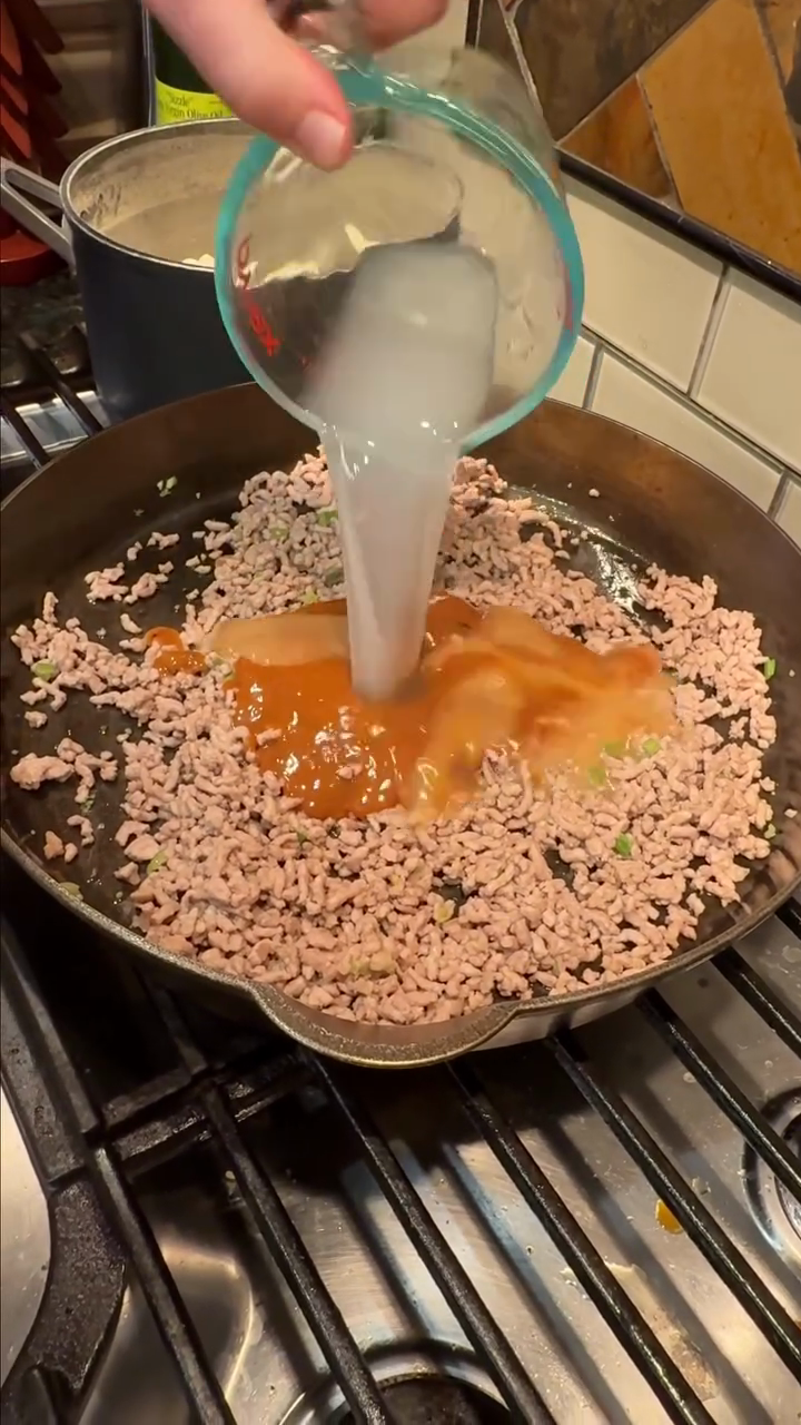 Step 4.1: Lower the pan heat to medium
