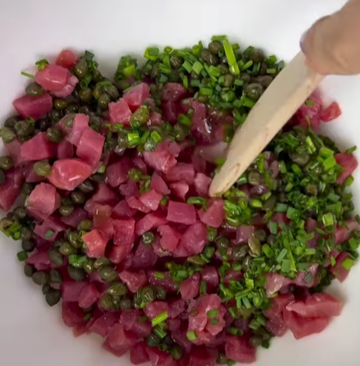 Step 1.1: In a bowl, combine the chopped tuna, capers, chives, and a drizzle of olive oil