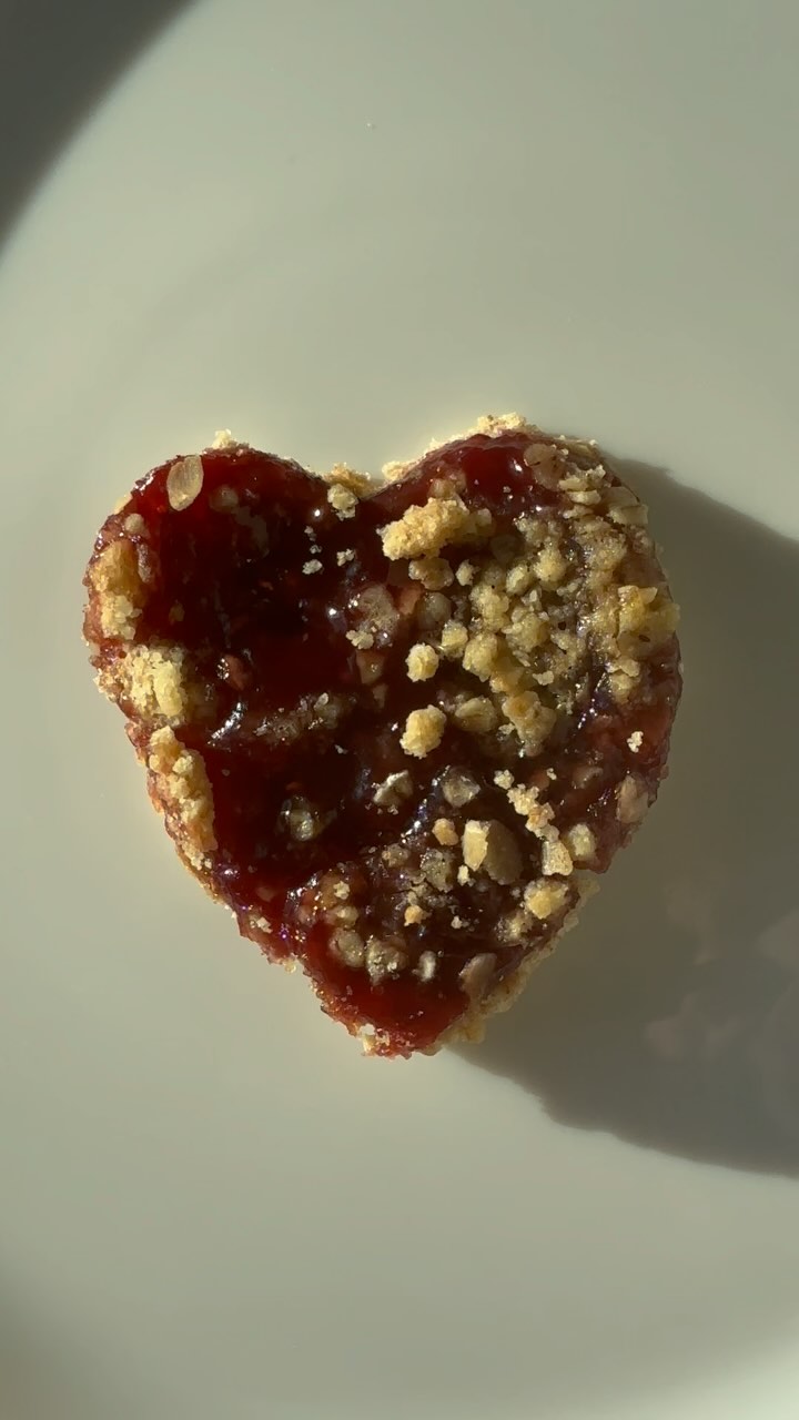 Raspberry Oatmeal Bars recipe