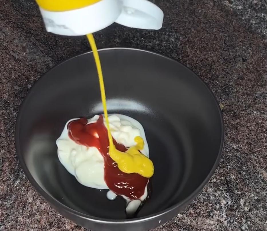 Step 1.1: Mix Greek yoghurt, ketchup, yellow mustard, Worcestershire sauce, diced pickle, pickle juice, salt, and pepper in a bowl