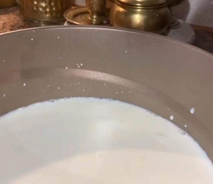 Step 1.1: Pour the milk into a pot, add the sugar and bring to a boil
