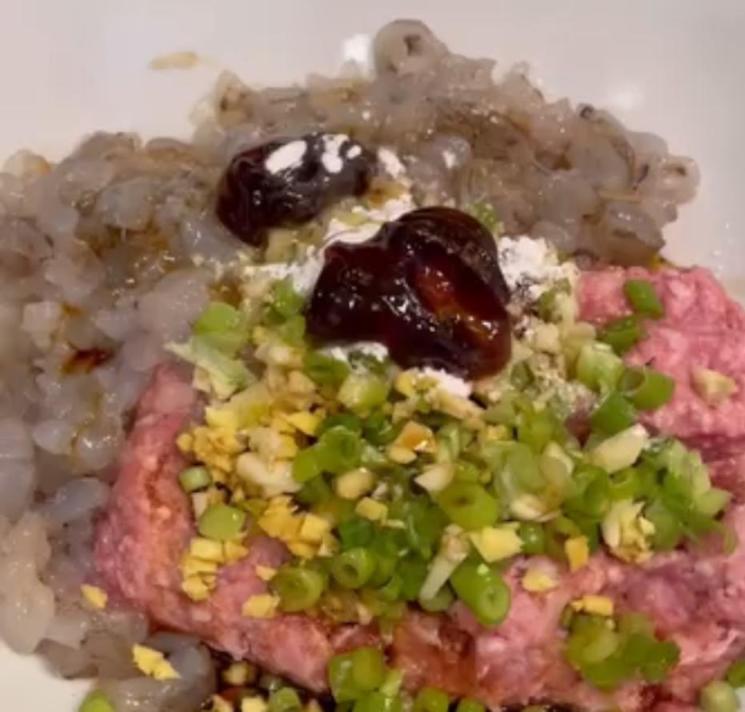 Step 1.1: Add GF soy sauce, GF oyster sauce, arrowroot or corn starch, olive oil, fish sauce, sesame oil, black pepper, white pepper, and a pinch of salt to the mixture