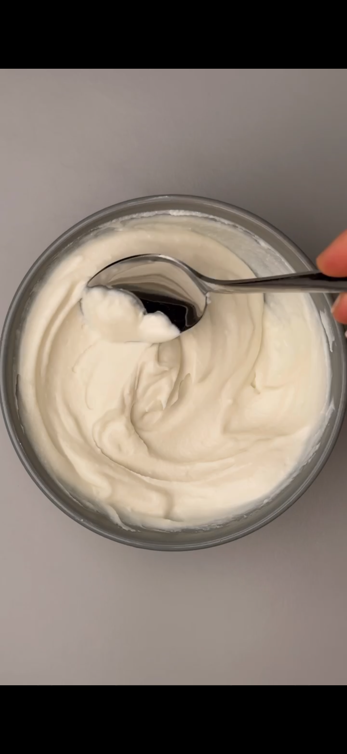 Step 2.1: Combine the ricotta, protein powder, syrup, and vanilla until smooth
