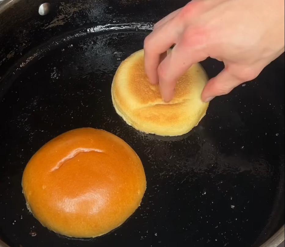 Step 5.1: Toast brioche bun until golden