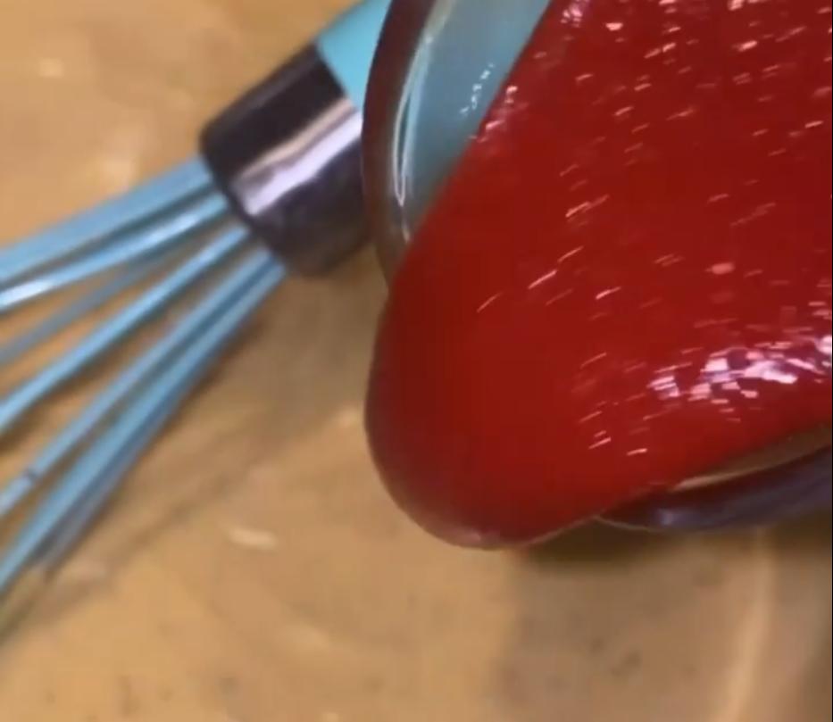 Step 1.1: Stir in sriracha sauce until well combined