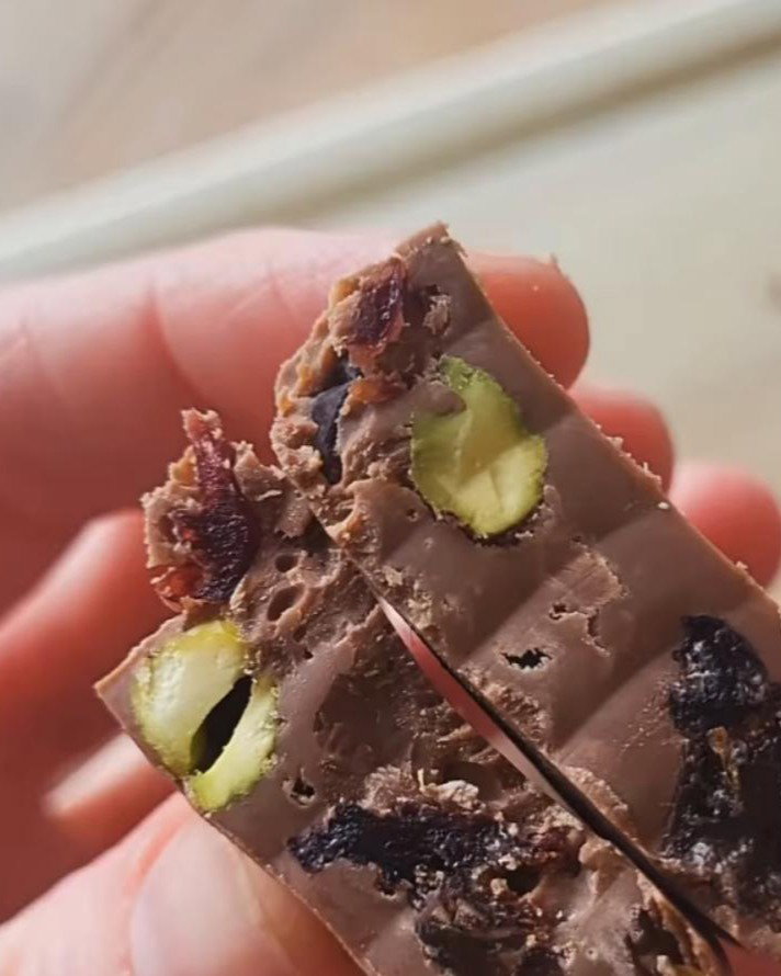 Fruit and Nut Chocolate Bar recipe
