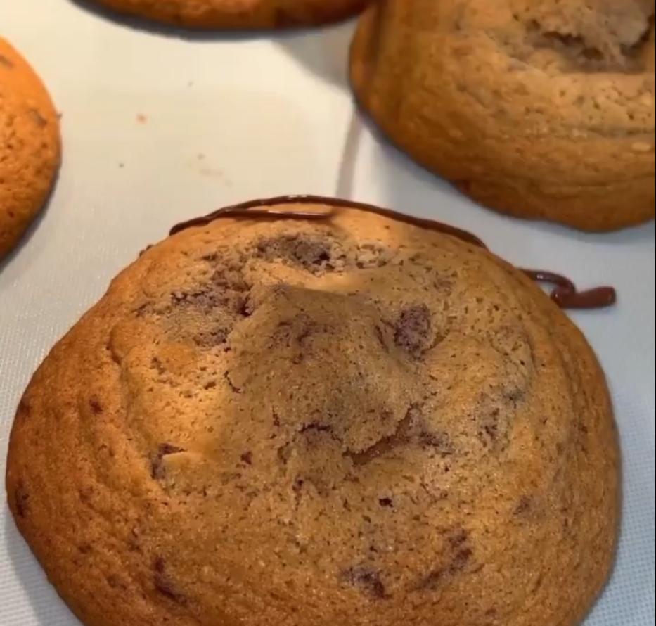 Step 1.1: Bake for 12 minutes at 200 degrees Celsius until the edges are golden