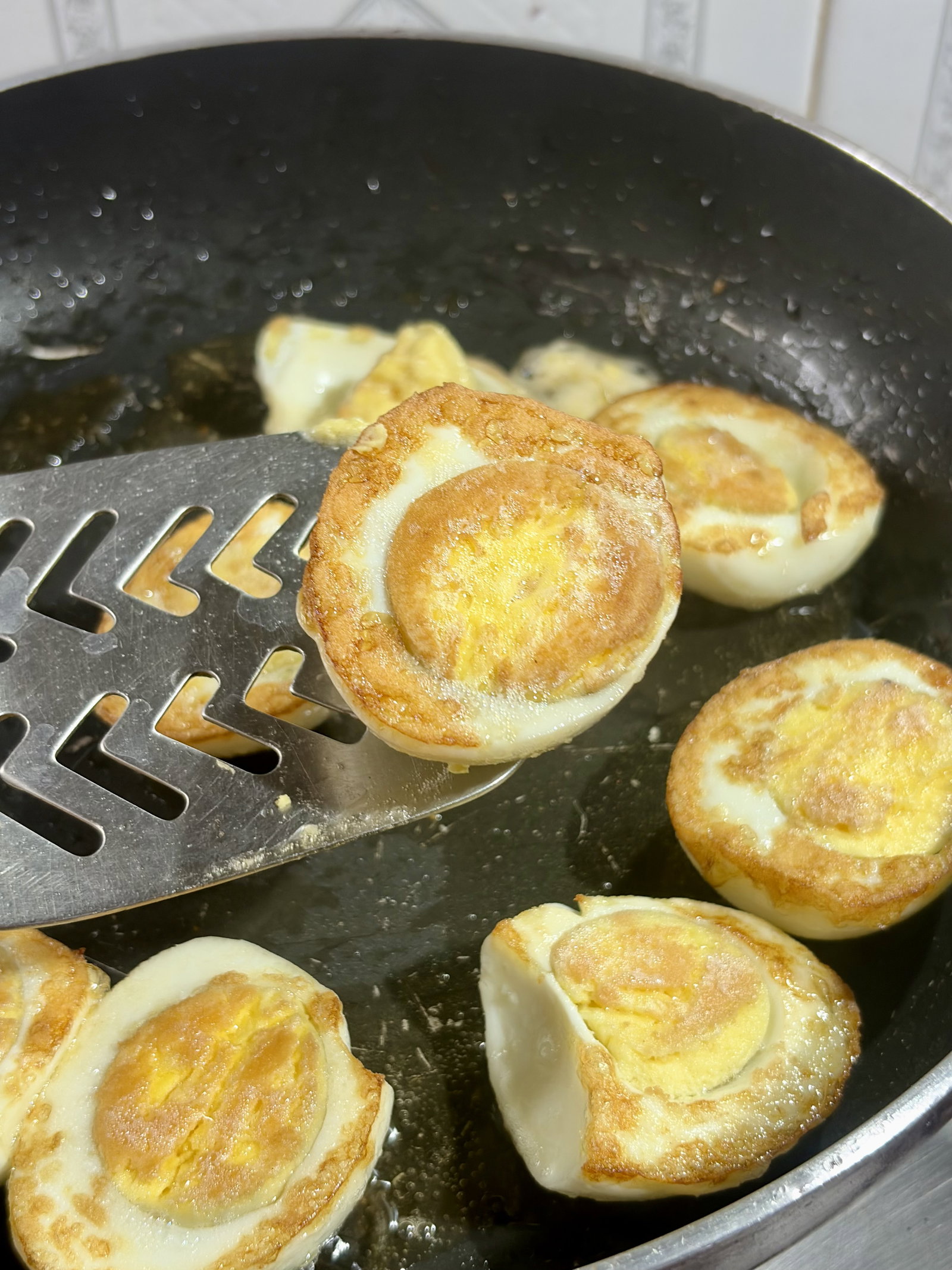 Step 2.2: Place the egg halves yolk-side down